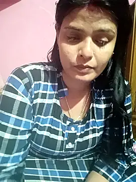 Hot Pakhi online show from January 19, 2025, 7:15 am