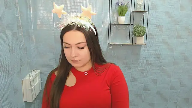 EmiliaTemi  online show from December 6, 2024, 12:16 pm