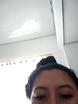 Snapshot of luisa16xxx chatting on February 12, 2026, 7:42 pm luisa16xxx online show from February 12, 2026, 7:42 pm