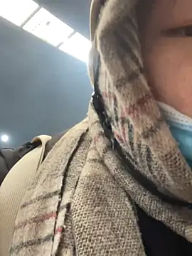 Laura8910 online show from January 20, 2025, 8:19 am