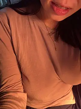 Laura8910 online show from January 23, 2025, 5:56 am