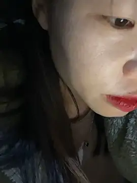 Laura8910 online show from February 22, 2025, 11:02 am