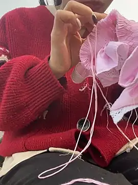 Laura8910 online show from March 7, 2025, 2:04 am