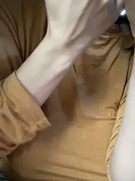 Laura8910 online show from March 13, 2025, 4:49 am