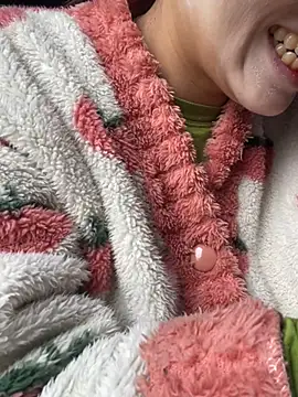 Laura8910 online show from March 17, 2025, 3:14 am