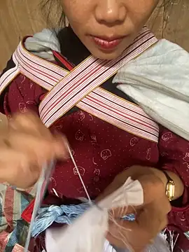 Laura8910 online show from October 31, 2025, 6:03 am