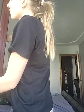 KimySandy online show from September 19, 2025, 8:16 am