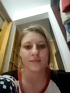 KimySandy online show from October 7, 2025, 7:44 pm