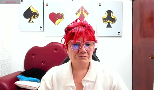 Salomeediaz  online show from September 13, 2025, 9:03 pm