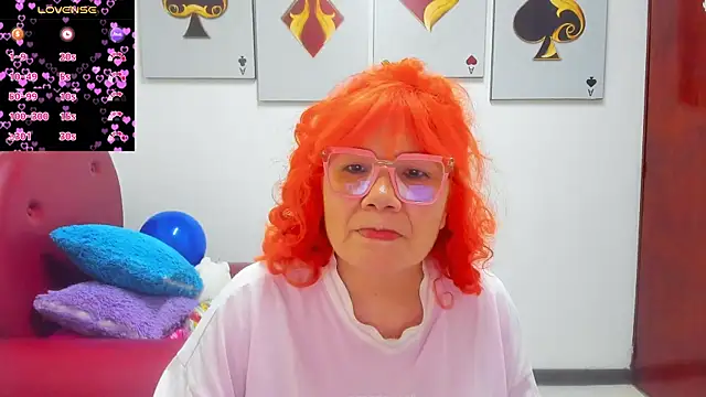 Salomeediaz  online show from June 25, 2026, 8:35 pm