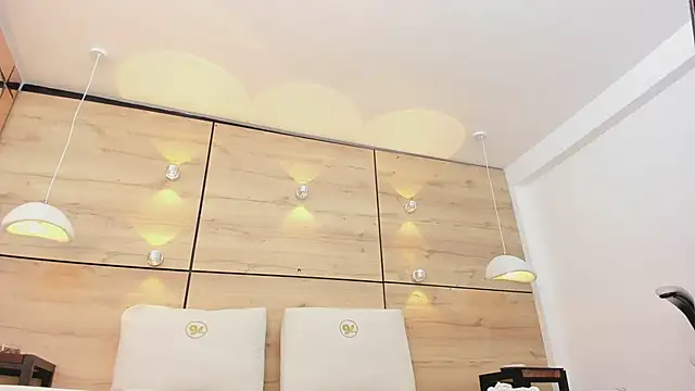 martina touss online show from January 23, 2025, 1:51 am