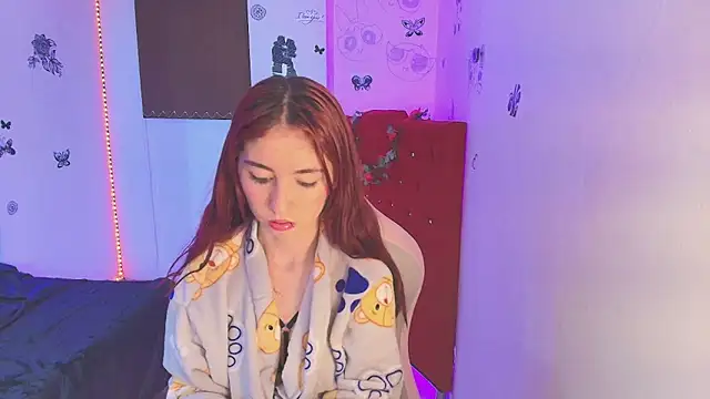 mildre303av online show from October 13, 2025, 4:18 pm