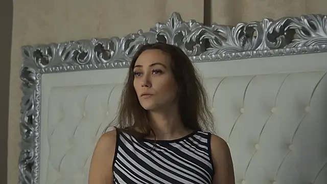 AliceMunro online show from September 26, 2025, 5:17 pm