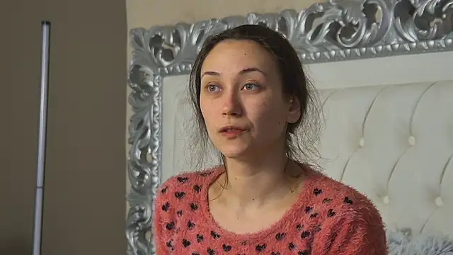 Snapshot of AliceMunro chatting on February 7, 2026, 8:45 pm AliceMunro online show from February 7, 2026, 8:45 pm