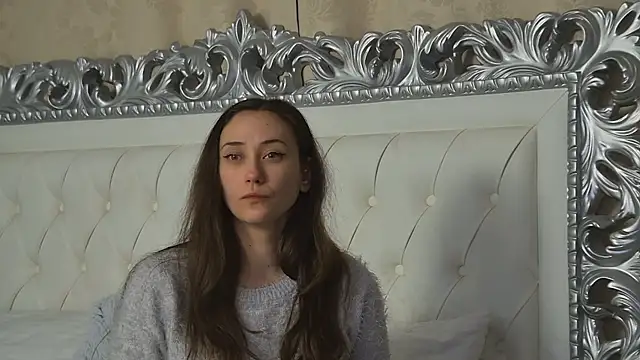 Snapshot of AliceMunro chatting on February 24, 2026, 9:02 pm AliceMunro online show from February 24, 2026, 9:02 pm