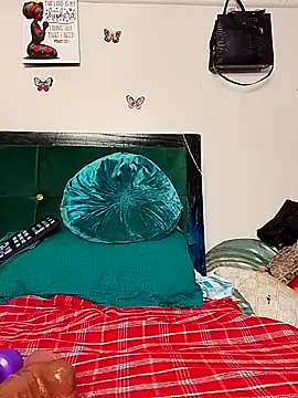 melaninebony1 online show from January 12, 2026, 4:56 pm