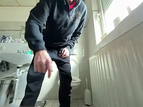 Snapshot of Germankink chatting on December 22, 2024, 9:55 am Germankink online show from December 22, 2024, 9:55 am