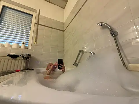 Snapshot of Germankink chatting on January 2, 2025, 11:09 am Germankink online show from January 2, 2025, 11:09 am