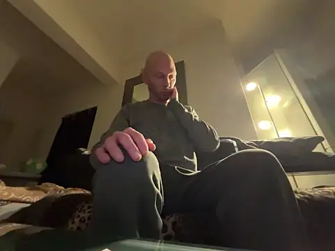 Snapshot of Germankink chatting on January 2, 2025, 4:02 pm Germankink online show from January 2, 2025, 4:02 pm