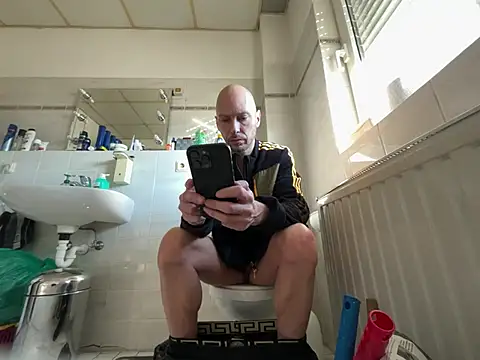 Snapshot of Germankink chatting on January 11, 2025, 10:29 am Germankink online show from January 11, 2025, 10:29 am