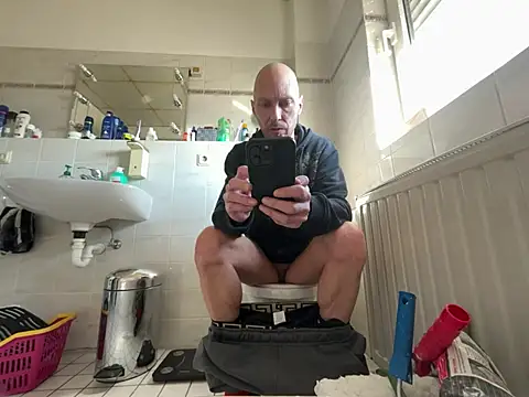 Snapshot of Germankink chatting on January 19, 2025, 10:50 am Germankink online show from January 19, 2025, 10:50 am