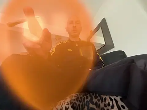 Snapshot of Germankink chatting on February 3, 2025, 11:09 am Germankink online show from February 3, 2025, 11:09 am