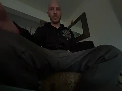 Snapshot of Germankink chatting on February 24, 2025, 4:36 pm Germankink online show from February 24, 2025, 4:36 pm