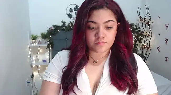 KathyGonzalez online show from January 3, 2025, 2:51 pm