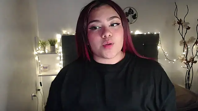 KathyGonzalez online show from January 24, 2025, 5:21 am