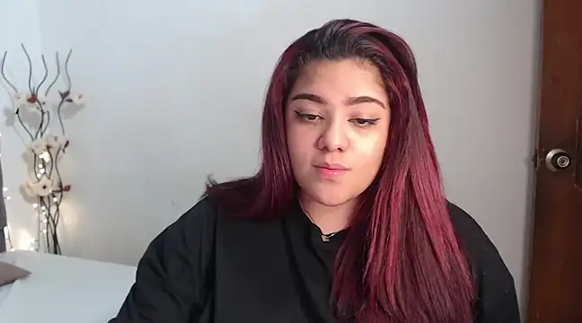 KathyGonzalez online show from February 26, 2025, 6:21 pm