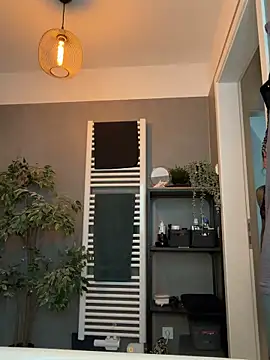 ElenaHaze online show from March 25, 2026, 1:06 pm