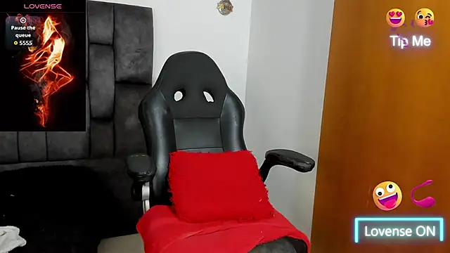 MattRodriguez9 online show from March 20, 2026, 2:44 pm