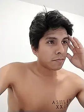 Engel420 online show from December 4, 2024, 8:18 pm