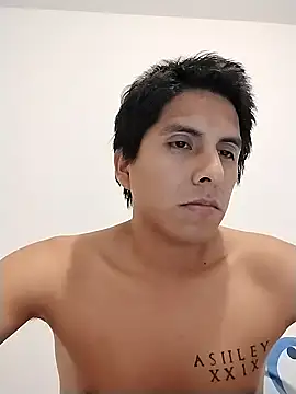 Engel420 online show from December 30, 2024, 11:28 pm