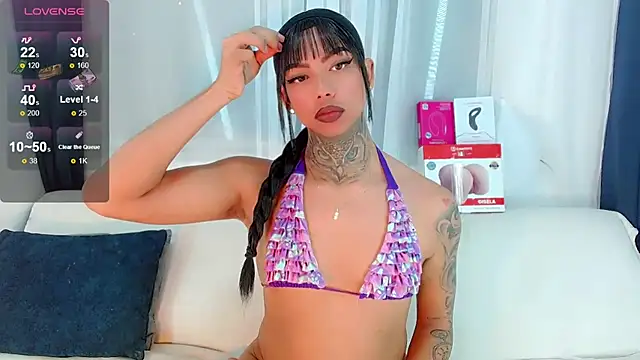 laura sweett120 online show from December 21, 2025, 12:40 am