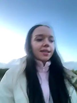 Vanesskaa online show from October 31, 2025, 4:52 pm