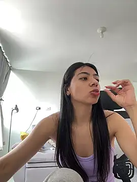 Liissa cute  online show from January 25, 2025, 8:53 pm