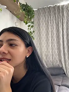 Liissa cute  online show from September 10, 2025, 7:14 pm