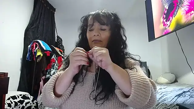 Sweeetness Milf online show from February 24, 2025, 11:09 pm