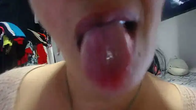 Sweeetness Milf online show from February 25, 2025, 10:29 pm