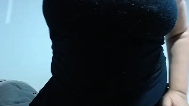 Sweeetness Milf online show from March 21, 2025, 11:23 pm