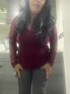 Sweeetness Milf online show from September 19, 2025, 12:02 am