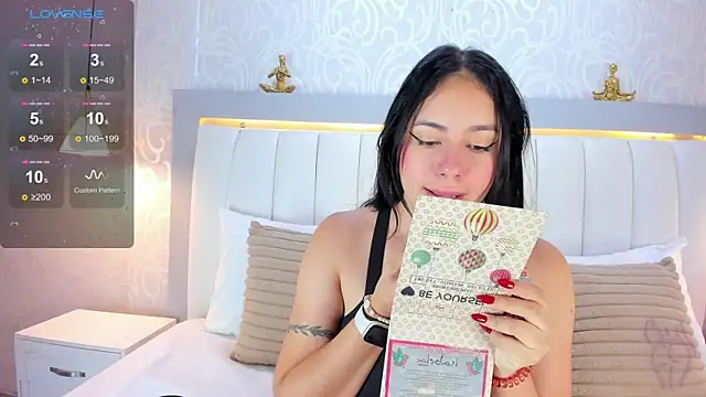 afrodytasky  online show from September 9, 2025, 11:32 am