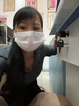 andii-1 online show from September 21, 2025, 2:13 am