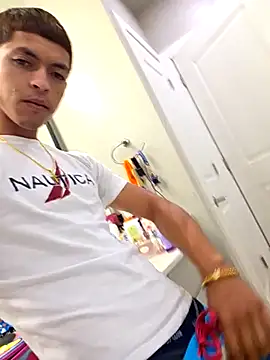 Yoko0381 online show from November 12, 2025, 6:47 am