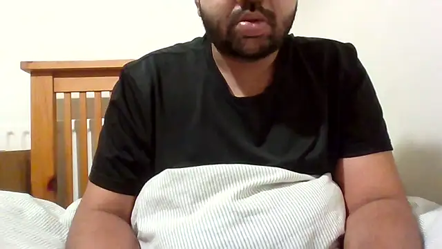 whoreboi98 online show from April 14, 2026, 8:48 pm