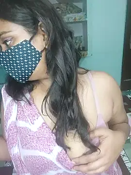 Snapshot of Dreamgirl1211 chatting on October 6, 2025, 6:38 pm Dreamgirl1211 online show from October 6, 2025, 6:38 pm