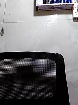 Snapshot of _Mira_69_ chatting on January 5, 2026, 11:52 pm Mira 69 online show from January 5, 2026, 11:52 pm