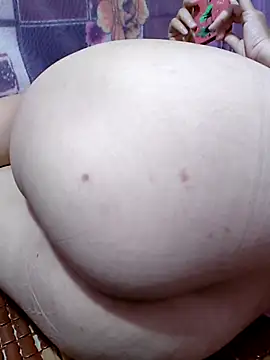 Snapshot of _Mira_69_ chatting on April 5, 2026, 7:00 pm Mira 69 online show from April 5, 2026, 7:00 pm