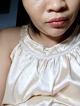 Snapshot of _Mira_69_ chatting on June 14, 2026, 4:20 pm Mira 69 online show from June 14, 2026, 4:20 pm